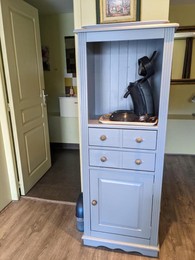 Les gîtes de Cour Rémond Villers-la-Faye Extérieur photo